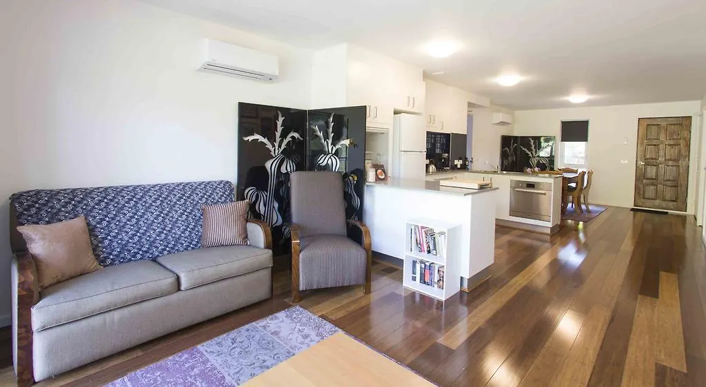 One Of A Kind Apartments Canberra Aparthotel