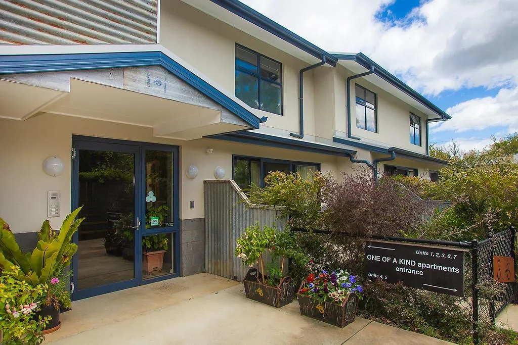 One Of A Kind Apartments Canberra 4*,