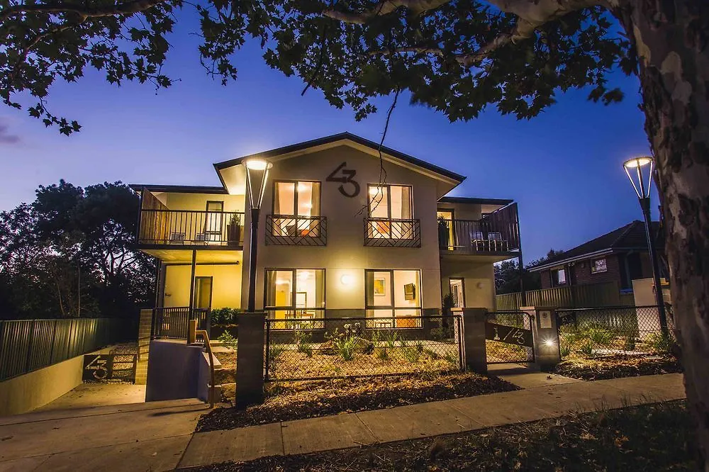Aparthotel One Of A Kind Apartments Canberra
