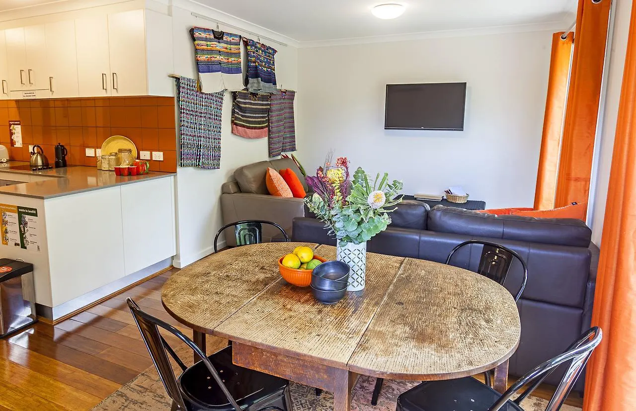 **** Aparthotel One Of A Kind Apartments Canberra Australia
