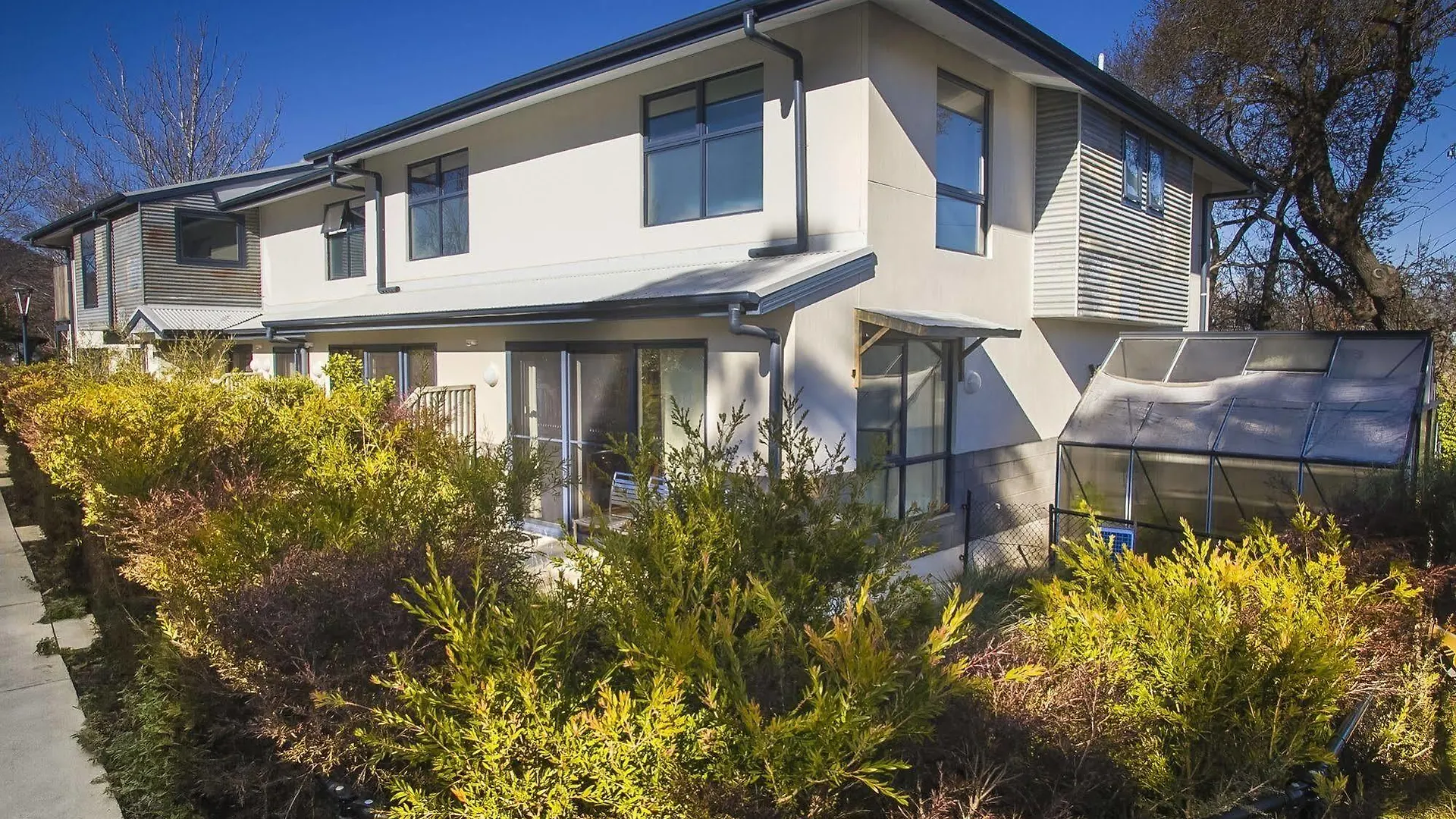 Aparthotel One Of A Kind Apartments Canberra