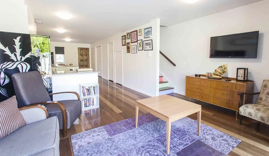 **** Aparthotel One Of A Kind Apartments Canberra Australia