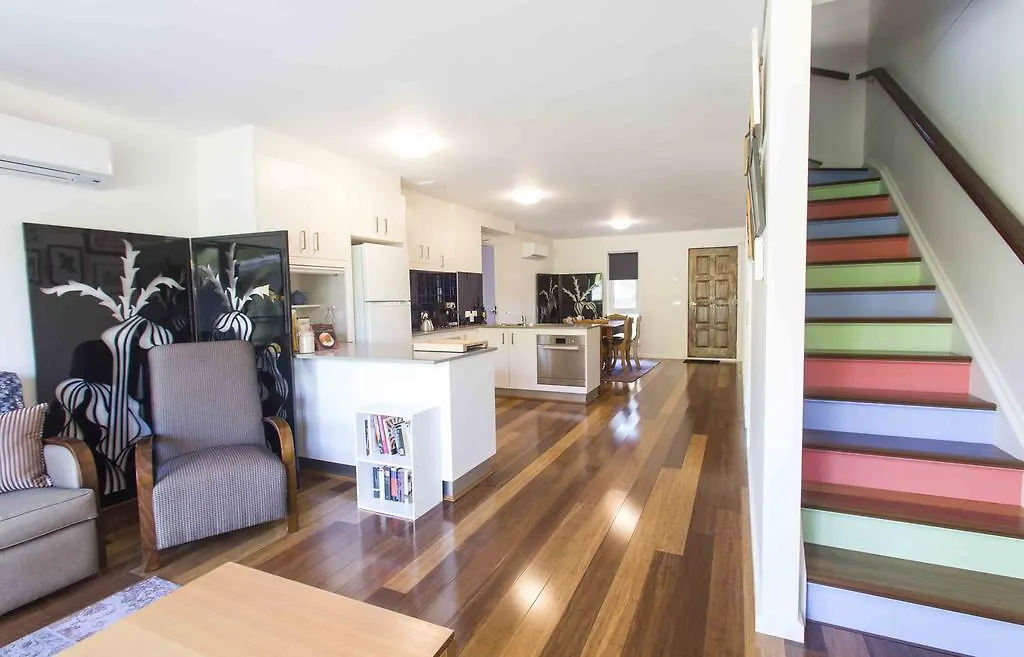 One Of A Kind Apartments Canberra 4*,  Australia