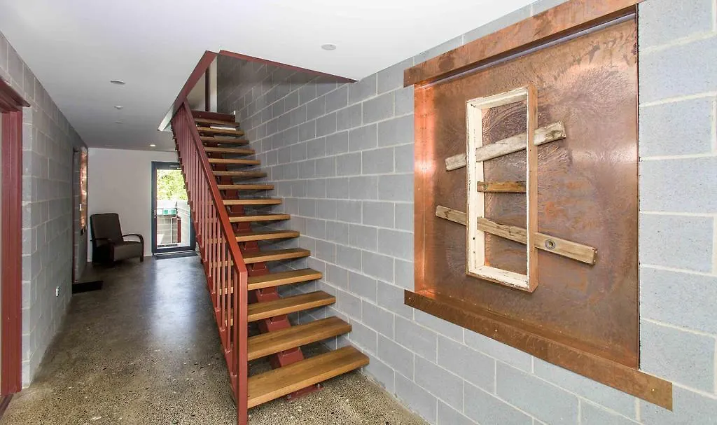 One Of A Kind Apartments Canberra Aparthotel