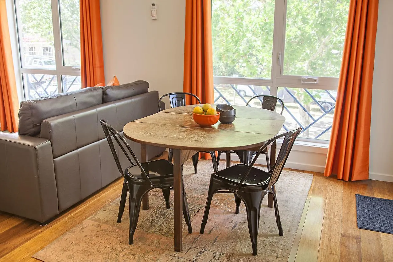 Aparthotel One Of A Kind Apartments Canberra
